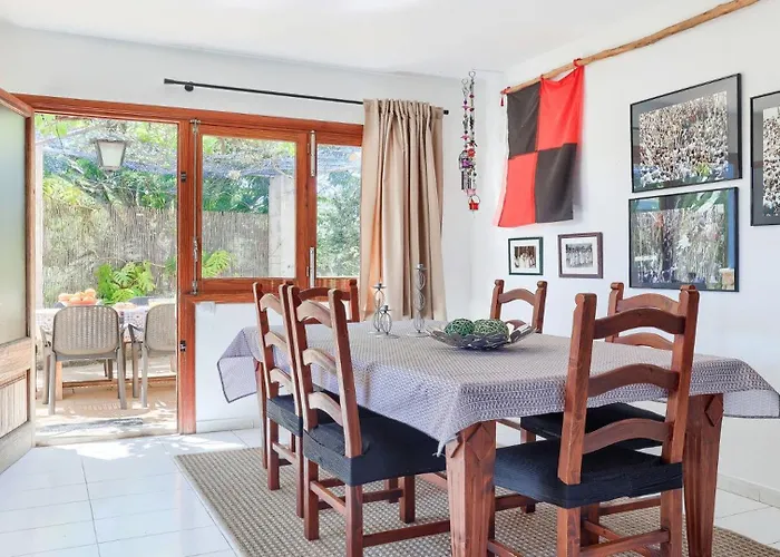 Josefina פוינסה