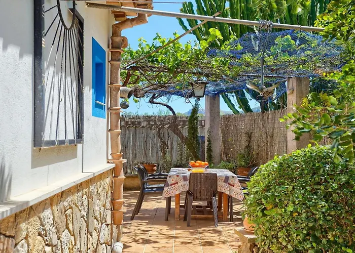 Josefina בית כפרי פוינסה