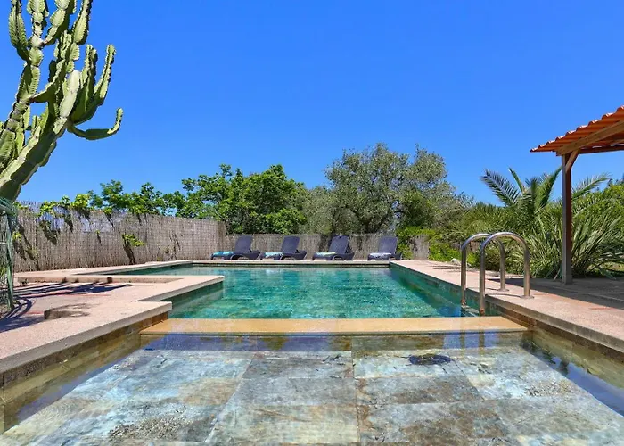 Josefina Séjour à la campagne Pollença